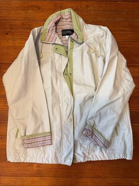 Women's Light Cream Windbreaker Jacket with Green Trim